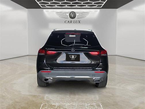 2021 Mercedes-Benz GLA 250 Base 4MATIC