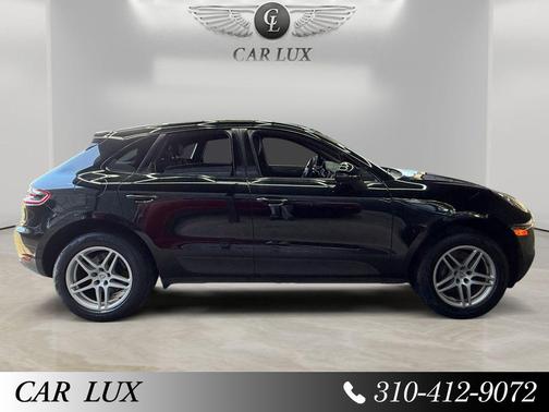 Black 2018 Porsche Macan Macan Sport Edition
