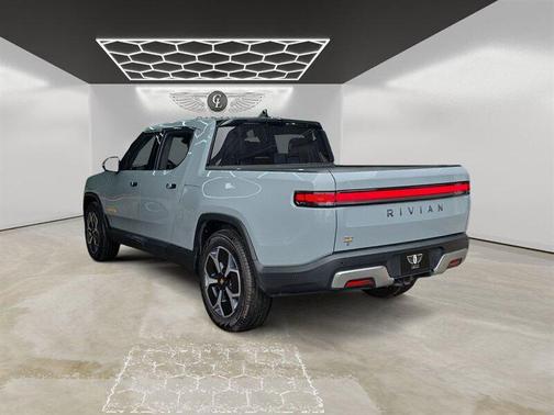 2022 Rivian R1T Adventure