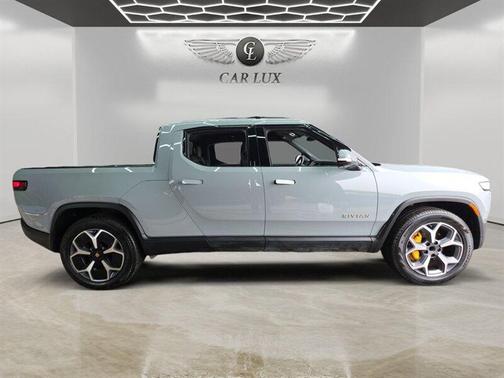2022 Rivian R1T Adventure