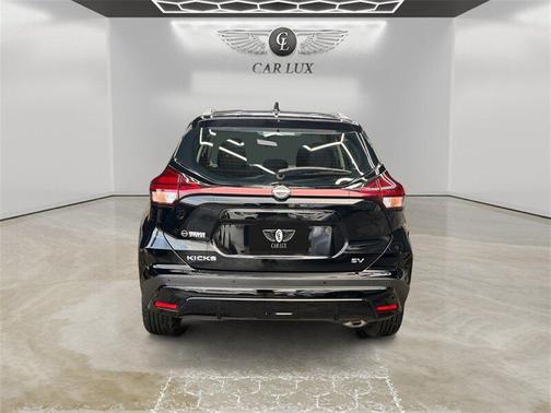 2022 Nissan Kicks SV