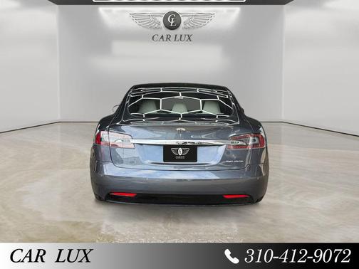 2020 Tesla Model S Long Range