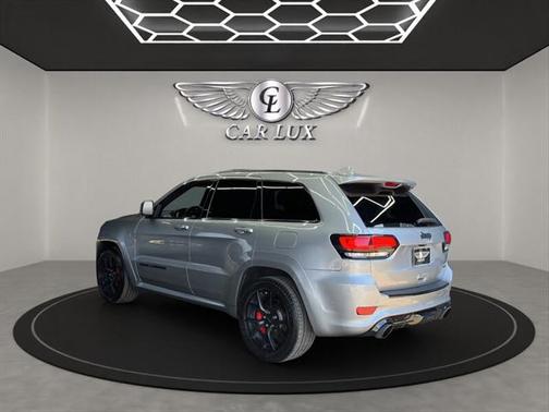 2020 Jeep Grand Cherokee SRT