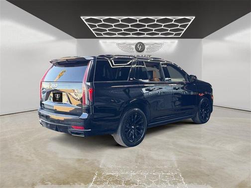 2021 Cadillac Escalade Sport