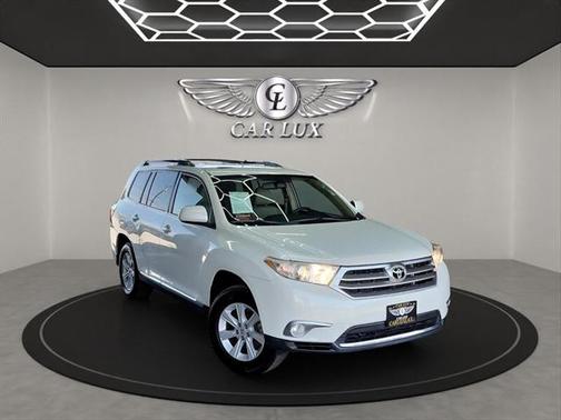 2013 Toyota Highlander SE