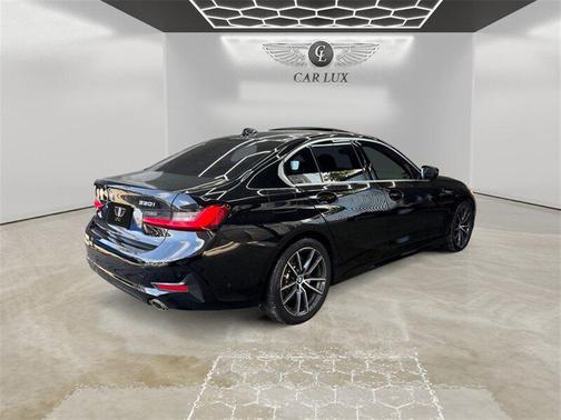 2019 BMW 330 330i