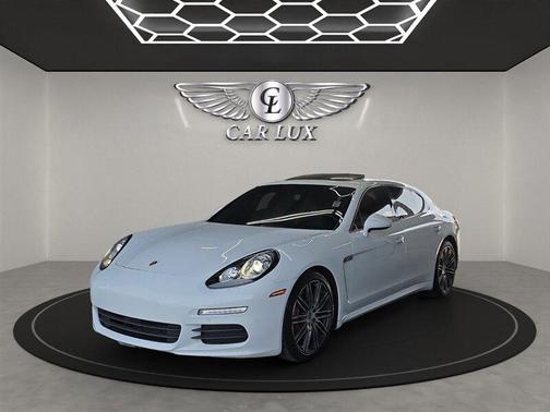 White 2015 Porsche Panamera 4