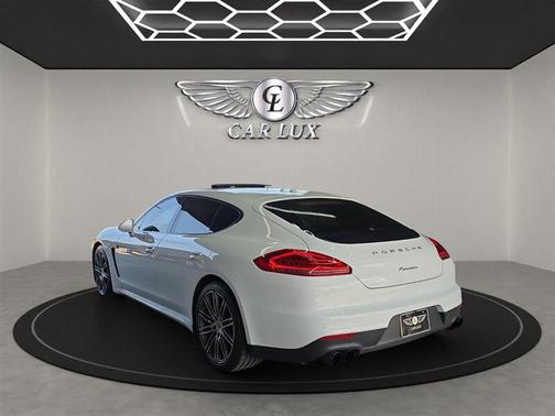 White 2015 Porsche Panamera 4
