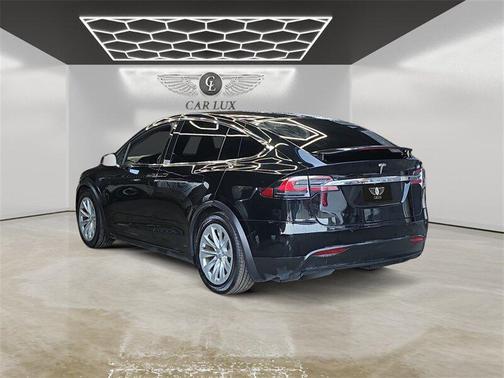 2018 Tesla Model X 75D