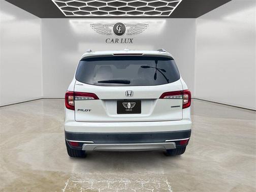 2019 Honda Pilot Touring 8-Passenger