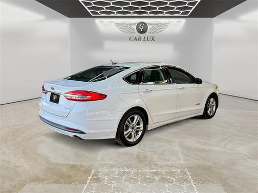 2018 Ford Fusion Hybrid SE