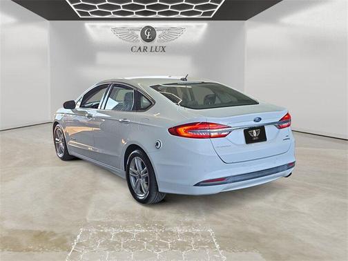 2018 Ford Fusion Hybrid SE