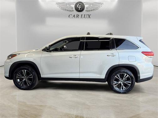 2019 Toyota Highlander LE I4