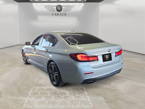 2021 BMW 530 530i
