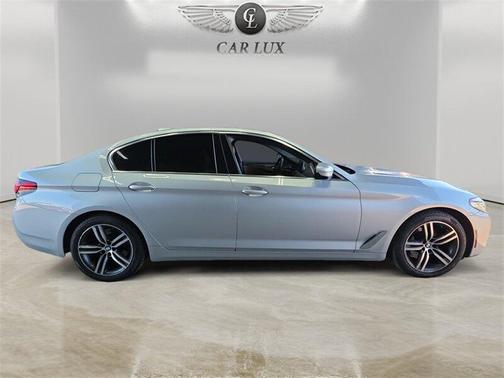 2021 BMW 530 530i