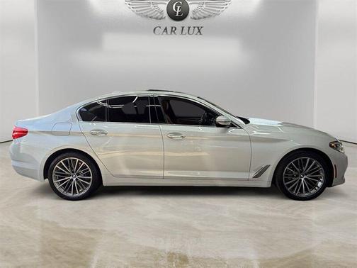 2018 BMW 540 540i