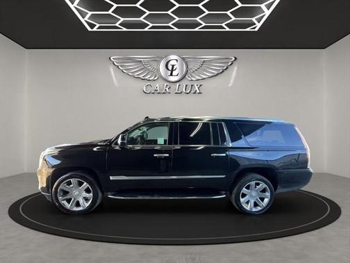 2017 Cadillac Escalade ESV Luxury