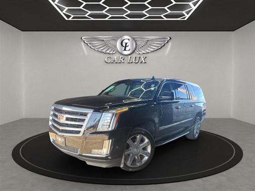 2017 Cadillac Escalade ESV Luxury