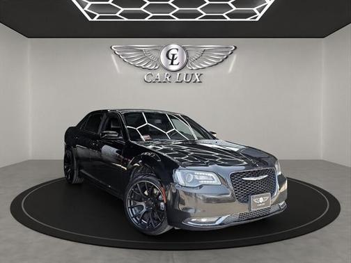 2019 Chrysler 300 S