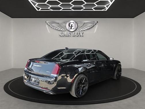 2019 Chrysler 300 S