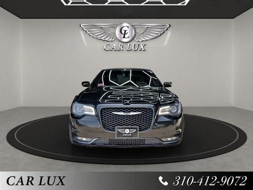 2019 Chrysler 300 S