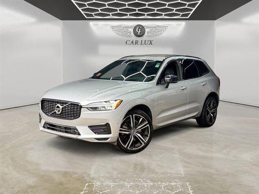 2021 Volvo XC60 Recharge Plug-In Hybrid T8 R-Design