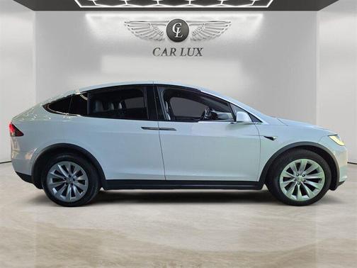 2017 Tesla Model X 90D