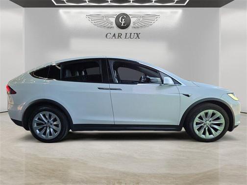 2017 Tesla Model X 90D