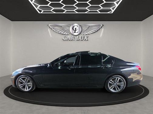2017 BMW 750 I