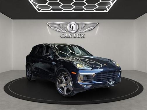 2016 Porsche Cayenne S
