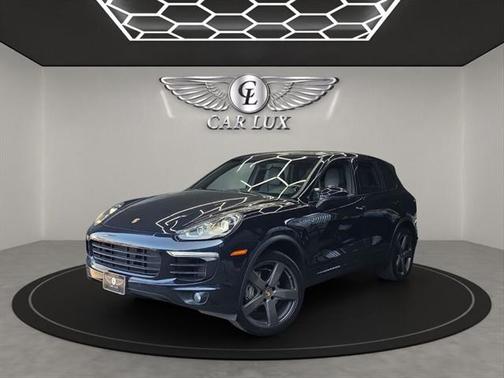 2016 Porsche Cayenne S
