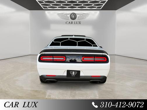 White Knuckle Clearcoat 2019 Dodge Challenger SRT Hellcat