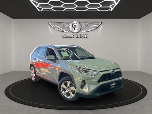 2021 Toyota RAV4 Hybrid XLE Premium