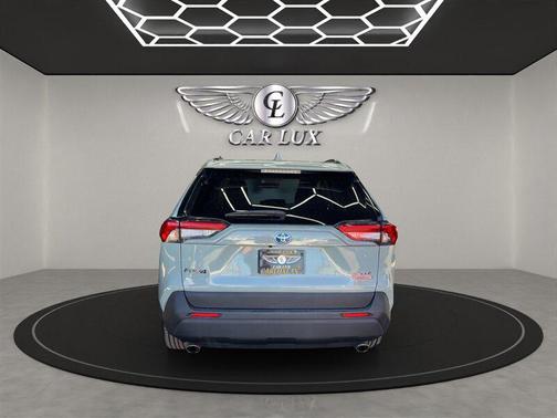 2021 Toyota RAV4 Hybrid XLE Premium