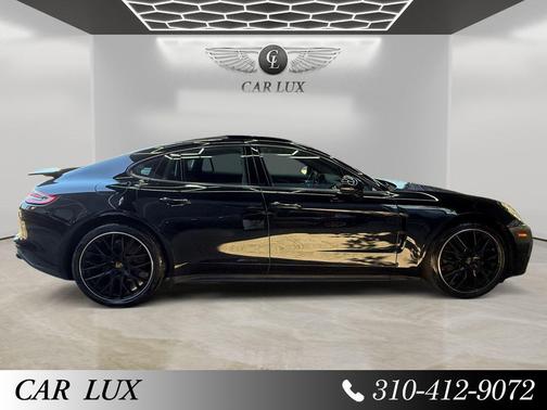 2020 Porsche Panamera 4