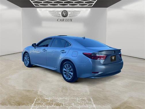 2013 Lexus ES 300h Base