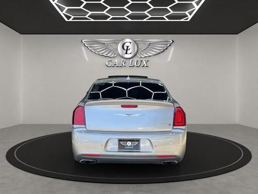2016 Chrysler 300 S