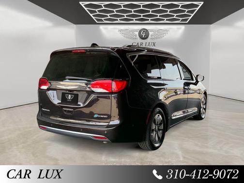 Dark Cordovan Pearlcoat 2018 Chrysler Pacifica Hybrid Limited