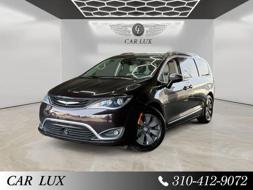 Dark Cordovan Pearlcoat 2018 Chrysler Pacifica Hybrid Limited