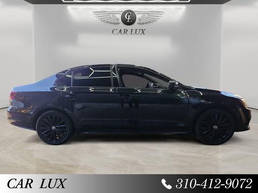 Black Uni 2016 Volkswagen Jetta 1.8T Sport