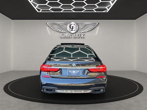 2019 BMW 750 I