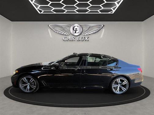 2019 BMW 750 I