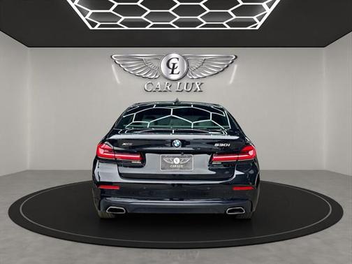 2021 BMW 530 xDrive
