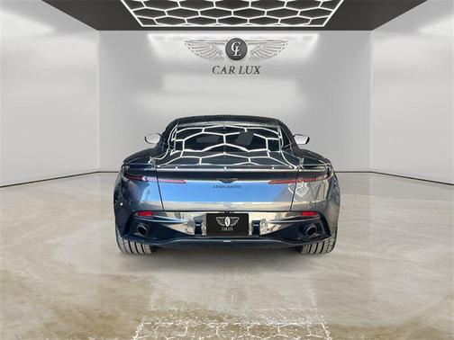 2020 Aston Martin DB11 AMR