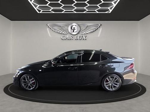 2018 Lexus IS 300 Base