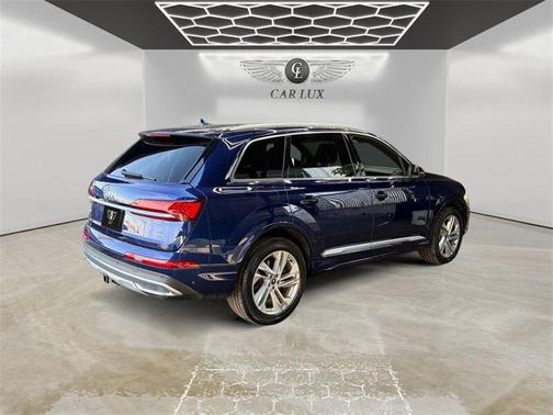 2021 Audi Q7 45 Premium