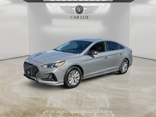 2019 Hyundai SONATA Hybrid SE