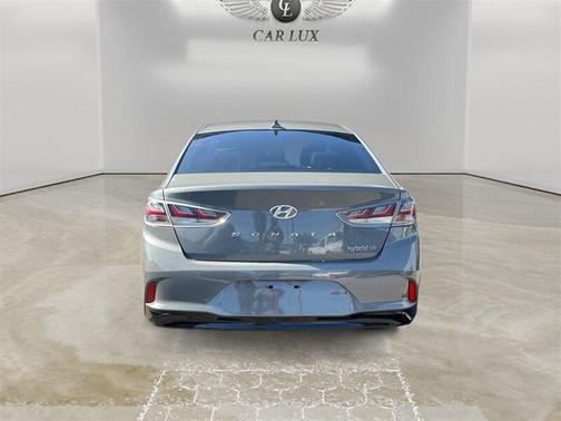 2019 Hyundai SONATA Hybrid SE
