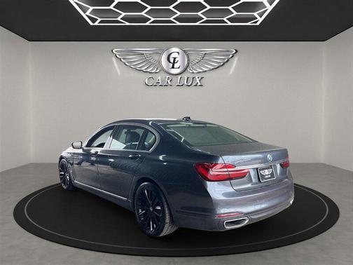 2016 BMW 750 I