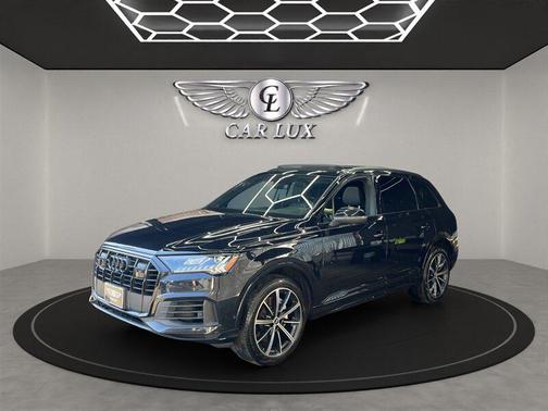 2021 Audi Q7 55 Premium Plus